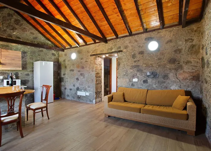 Paraiso Aldeano 1+2 *